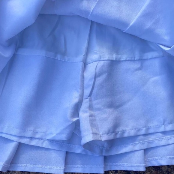 SOLD ON DEPOP @ellio_m White pleated skirt - Picture 3 of 3
